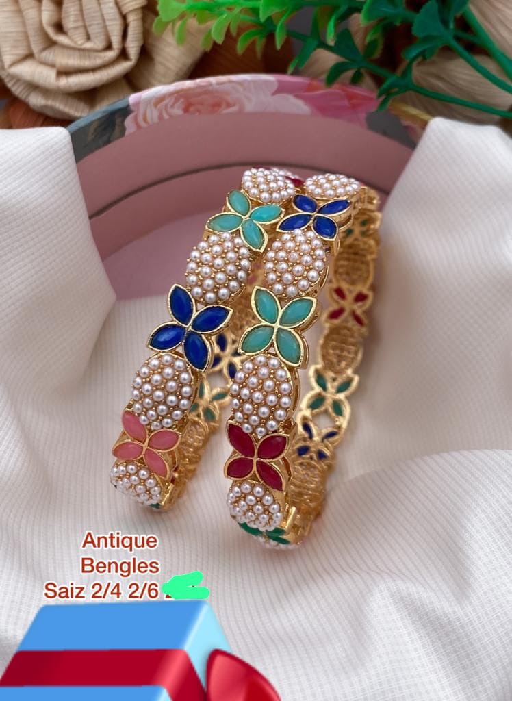 Fancy Design Matte Fancy Bangles Set Wholesalers In Delhi